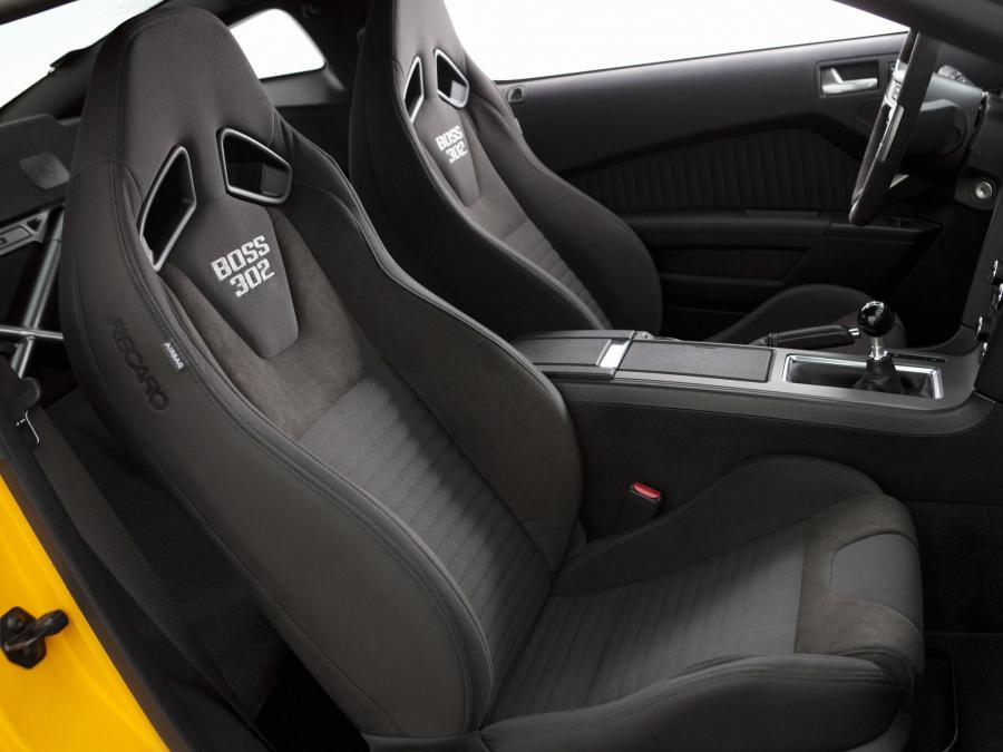  Ford Mustang Boss 302 Laguna Seca 2013 года  (фото 30 из 34)